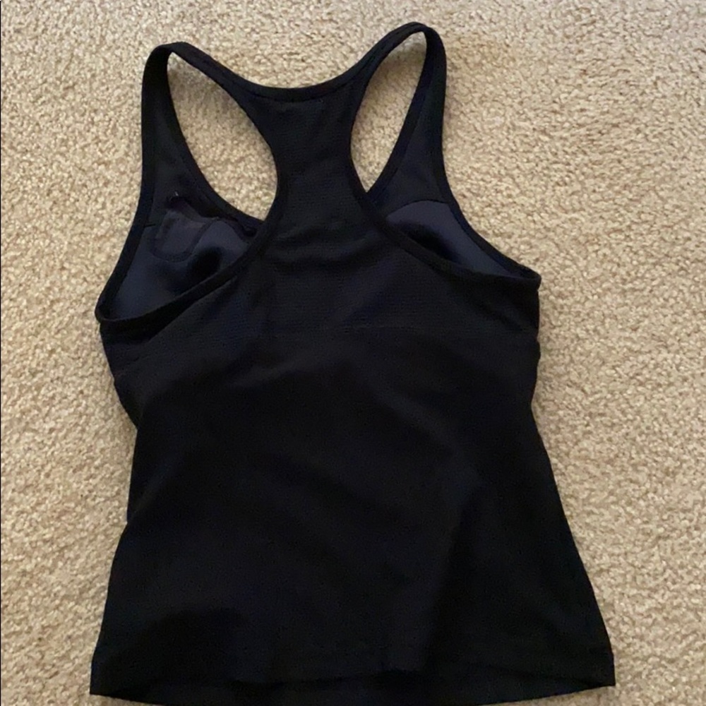 Nike athletic racer back workout shirt - Picture 4 of 4